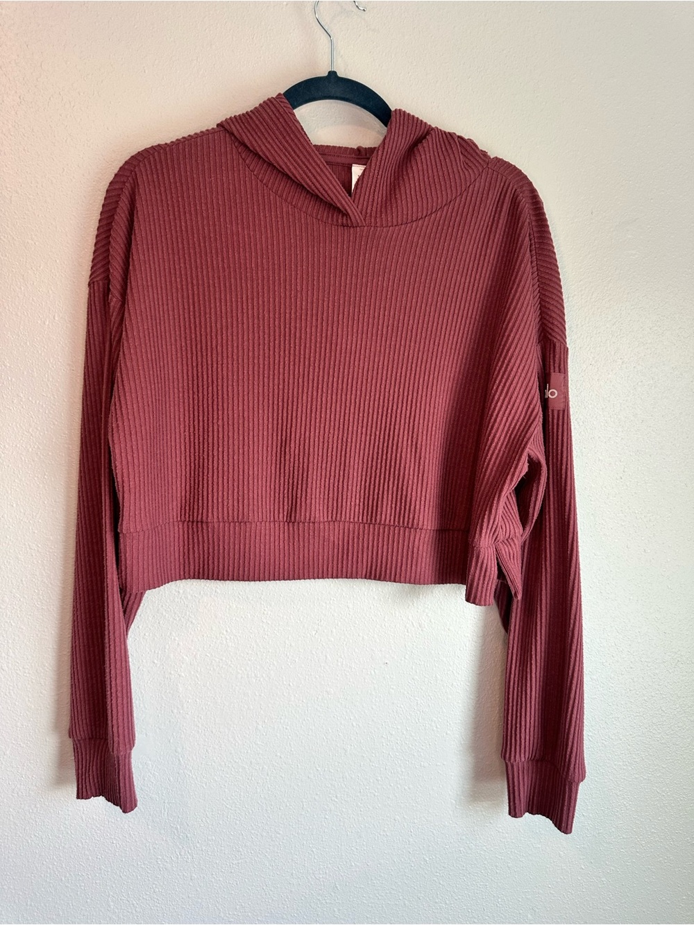Alo Yoga Muse Hoodie Dusty Rose Mauve Ribbed Cropped Sweatshirt